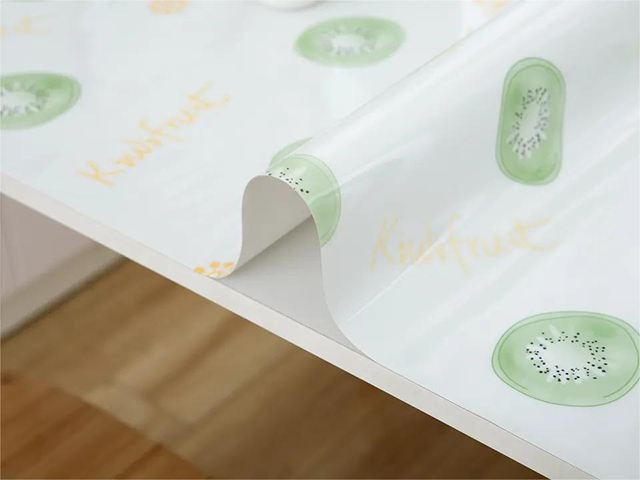 HM-050 Customized Waterproof Coffee Table Protector 2mm Thick Printed PVC Plastic Table Runner Cover